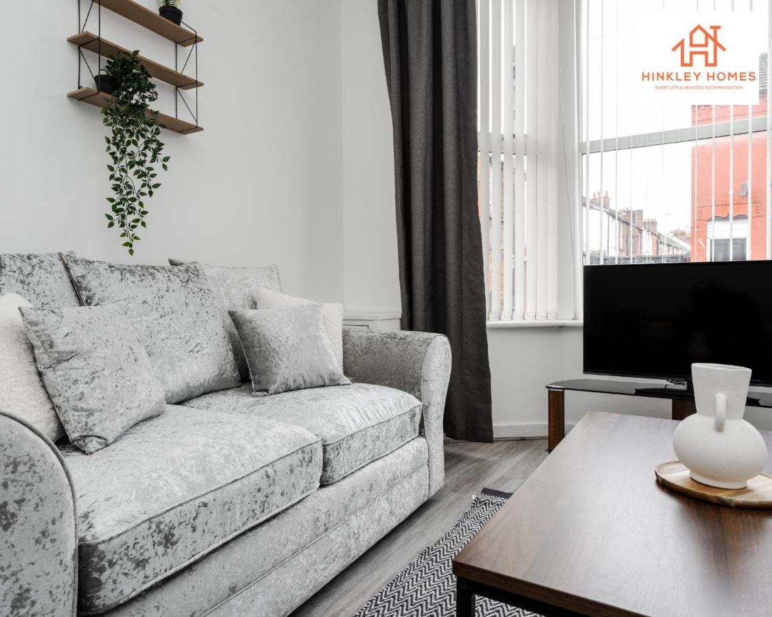 Stylish Home: Free Wifi & Parking By Hinkley Homes *
