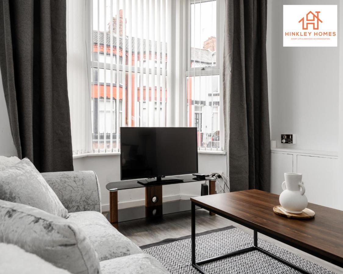 Apartment Stylish Home: Free Wifi & Parking By Hinkley Homes Liverpool
