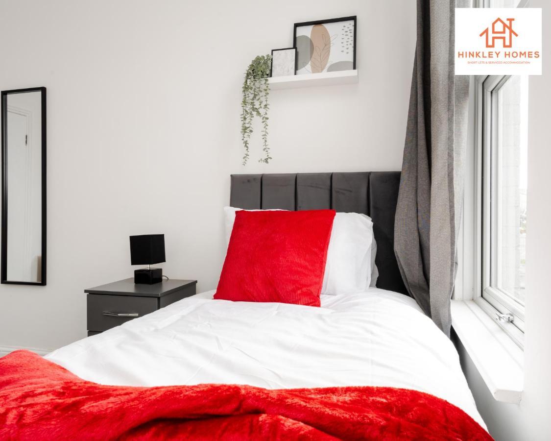 Apartment Stylish Home: Free Wifi & Parking By Hinkley Homes *