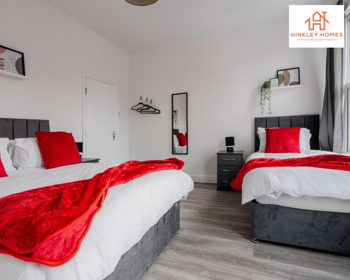 Stylish Home: Free Wifi & Parking By Hinkley Homes Liverpool
